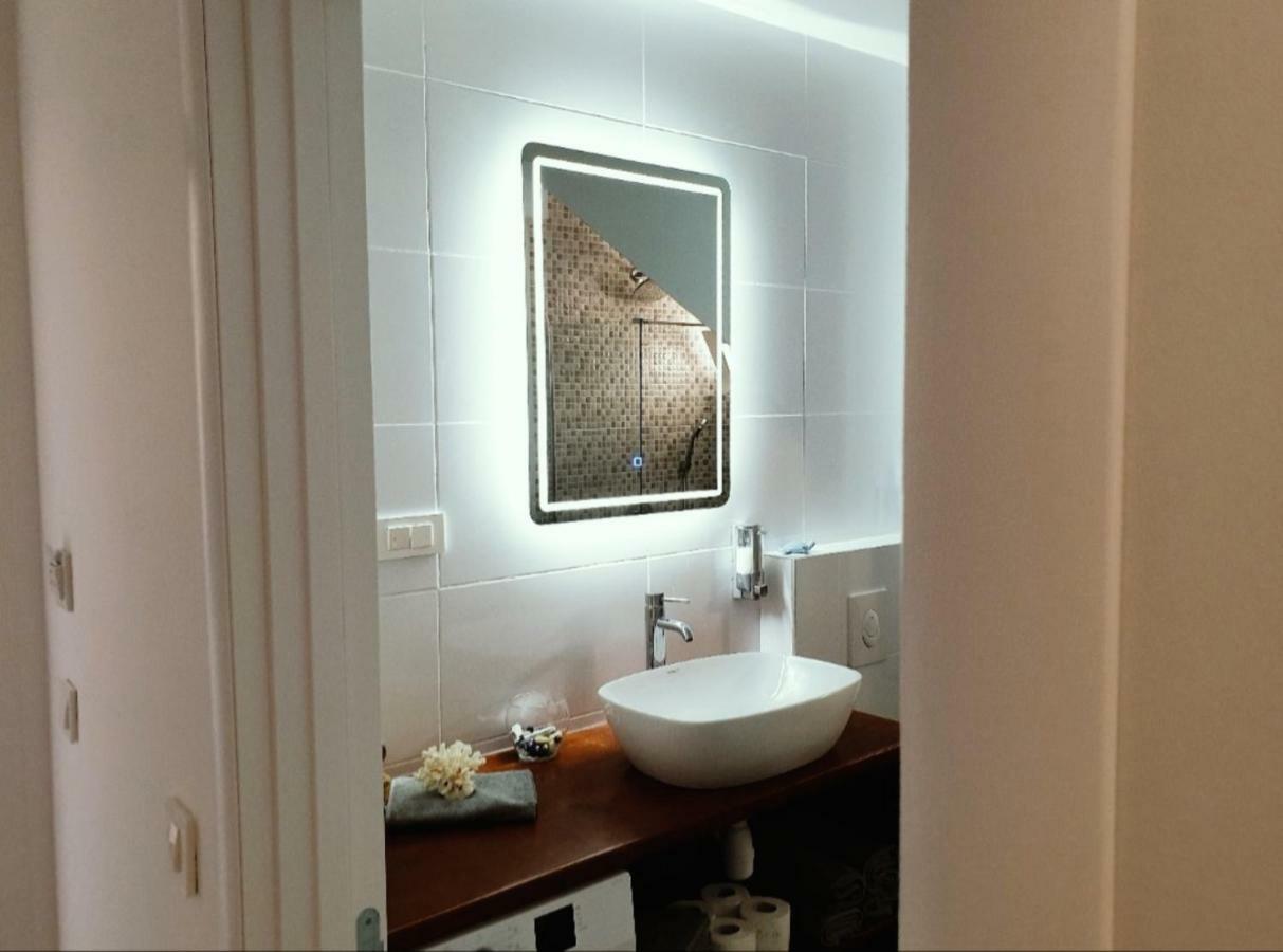 Sidonija Apartment